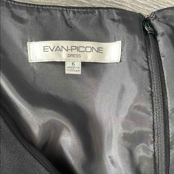 Evan Picone Black Sheath Dress V-Neck Cap Sleeve - Picture 2 of 8